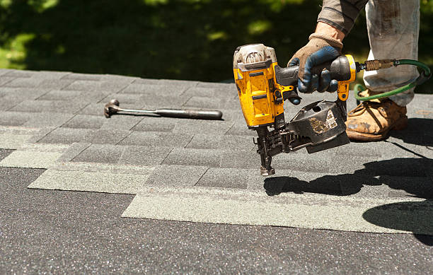 Best Roof Gutter Cleaning  in Corydon, IN